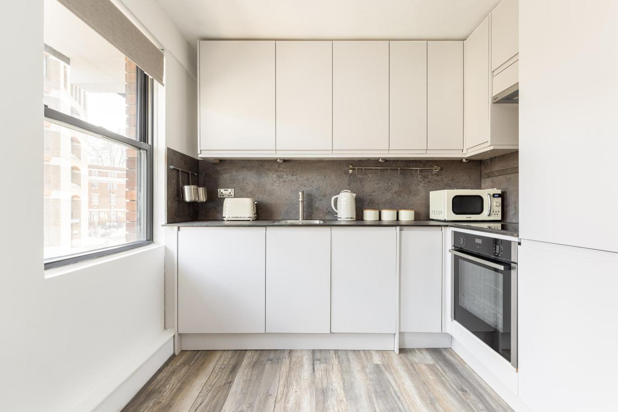 The Pimlico Flat * Londra